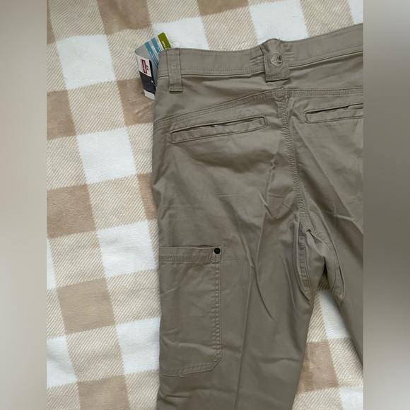 Wrangler Outdoor Men's Tan Utility Pants Straight Fit - Picture 7 of 7